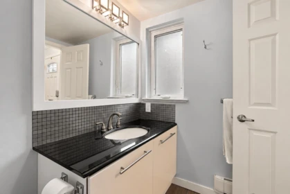 Pantry Photo of 1741 Chesterfield Avenue, North Vancouver, BC