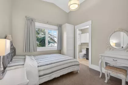 Guest Bathroom Photo of 1850 W 36th Avenue, Vancouver, BC
