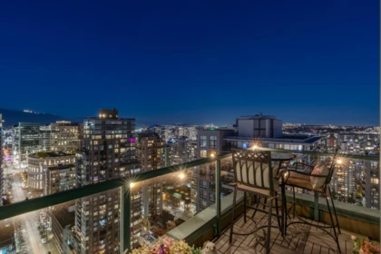 Outdoor Kitchen Photo of 3602 939 Homer Street, Vancouver, BC