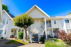206 9109 154 Street, Surrey, BC