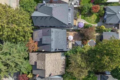 Aerial View of 462 W 19th Avenue, Vancouver, BC