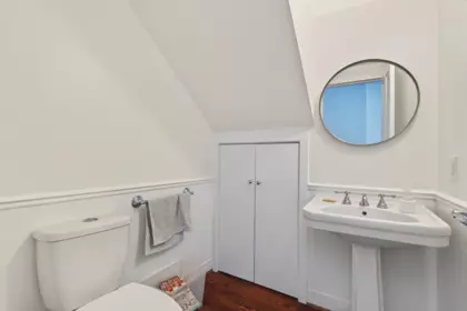 Loft / Bonus Room Photo of 462 W 19th Avenue, Vancouver, BC