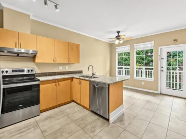 64 14952 58 Avenue, Surrey, BC, Surrey — Townhouse for sale