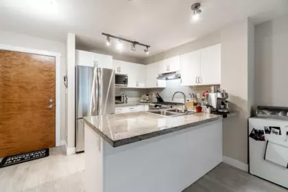 Kitchen Photo of 211 4728 Dawson Street, Burnaby, BC