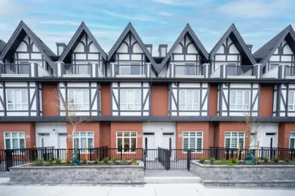 4 6988 Griffiths Avenue, Burnaby, BC, Burnaby — Townhouse for sale