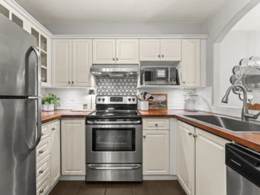 Breakfast Nook Photo of 117 5900 Dover Crescent, Richmond, BC