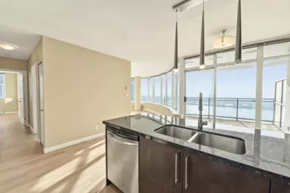 2302 888 Carnarvon Street, New Westminster, BC, New Westminster — Apartment/Condo for sale