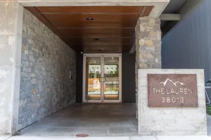 505 38013 Third Avenue, Squamish, BC, Squamish — Apartment/Condo for sale