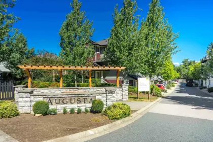 43 18199 70 Avenue, Surrey, BC, Surrey — Townhouse for sale