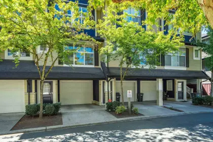 43 18199 70 Avenue, Surrey, BC, Surrey — Townhouse for sale