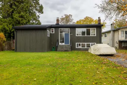 14085 71a Avenue, Surrey, BC, Surrey — Single Family Residence for sale