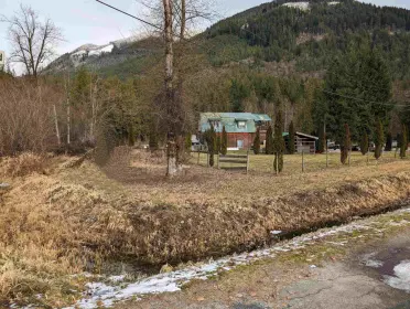 36057 Beyer Road, Mission, BC, Mission — Single Family Residence for sale