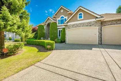 2088 138 Street, Surrey, BC, Surrey — Single Family Residence for sale