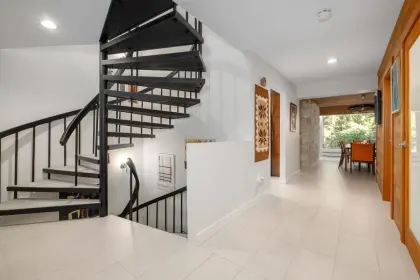 6478 Wellington Avenue, West Vancouver, BC, West vancouver — Single Family Residence for sale