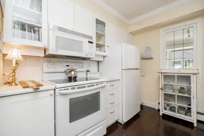 17 2130 Marine Drive, West Vancouver, BC, West vancouver — Apartment/Condo for sale