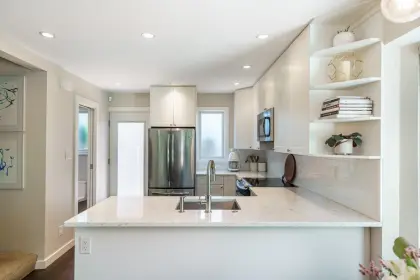 154 W 12th Street, North Vancouver, BC, North vancouver — Townhouse for sale