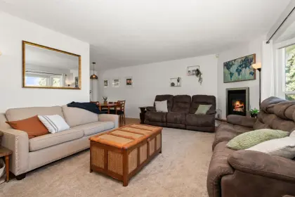 46180 Britton Avenue, Chilliwack, BC, Chilliwack — Single Family Residence for sale