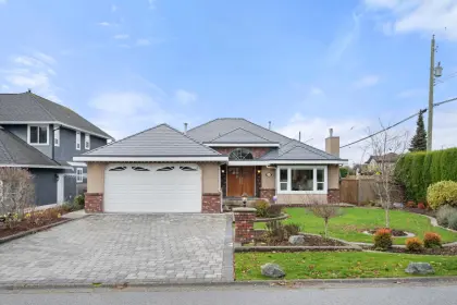5795 184a Street, Surrey, BC, Surrey — Single Family Residence for sale