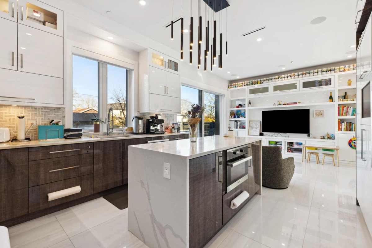 Guest Bathroom Photo of 4437 W 13th Avenue, Vancouver, BC