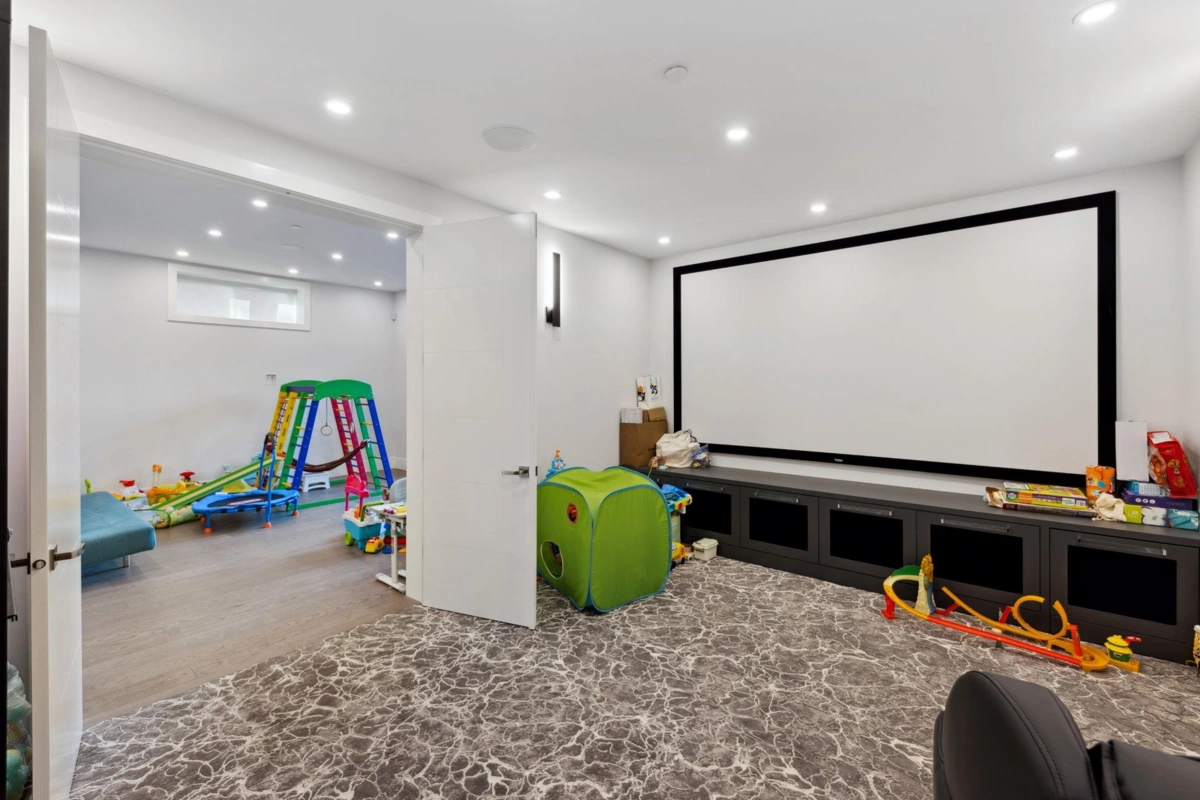 Outdoor Kitchen Photo of 4437 W 13th Avenue, Vancouver, BC