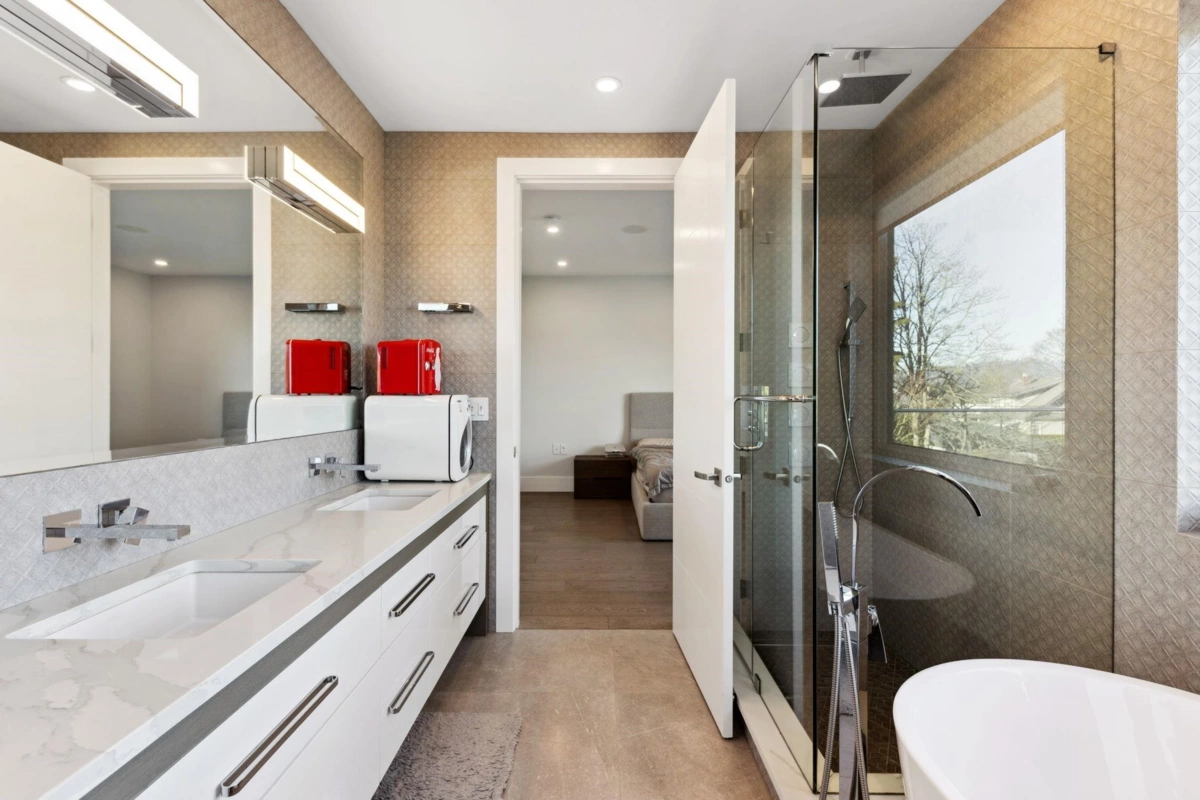 Outdoor Patio Photo of 4437 W 13th Avenue, Vancouver, BC