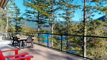 5273 Claydon Road, Garden Bay, BC, Garden Bay — Single Family Residence for sale