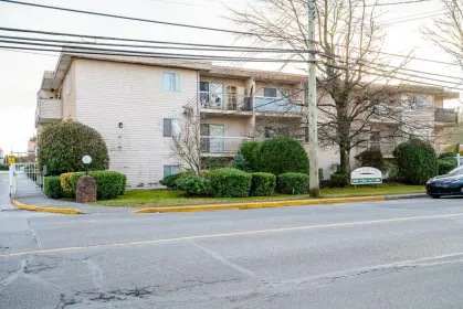 302 11816 88 Avenue, Delta, BC, Delta — Apartment/Condo for sale
