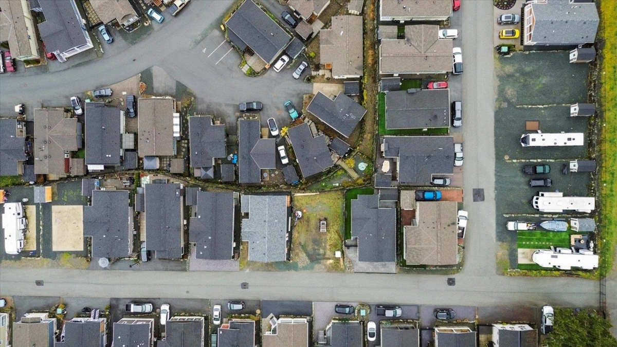 Primary Bathroom Photo of 92 53480 Bridal Falls Road, Rosedale, BC