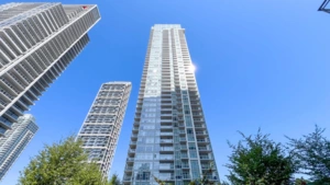 MLS R2995167