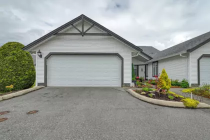115 19649 53 Avenue, Langley, BC, Langley — Townhouse for sale