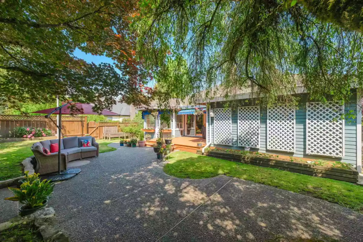 Family Room Photo of 10545 E Glenwood Crescent, Surrey, BC
