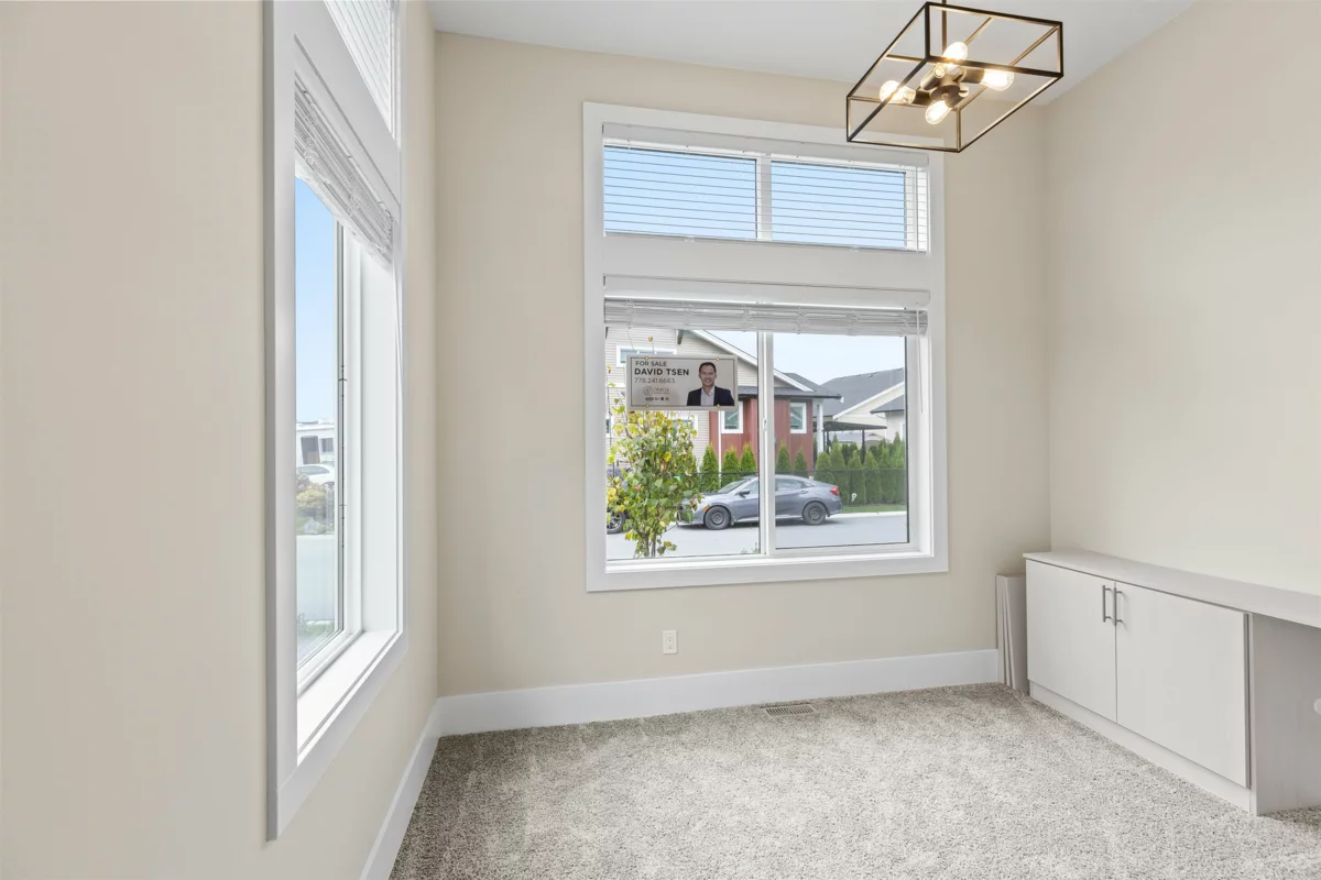 Basement Recreation Room Photo of 104 46213 Hakweles Road, Chilliwack, BC