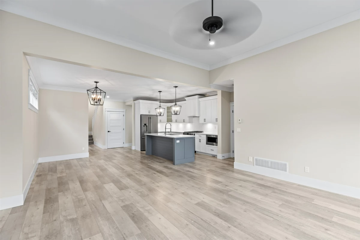 Breakfast Nook Photo of 104 46213 Hakweles Road, Chilliwack, BC