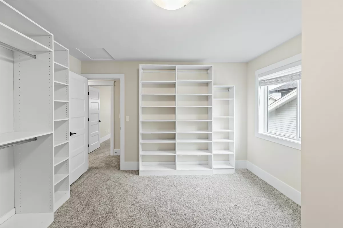 Front Yard Photo of 104 46213 Hakweles Road, Chilliwack, BC