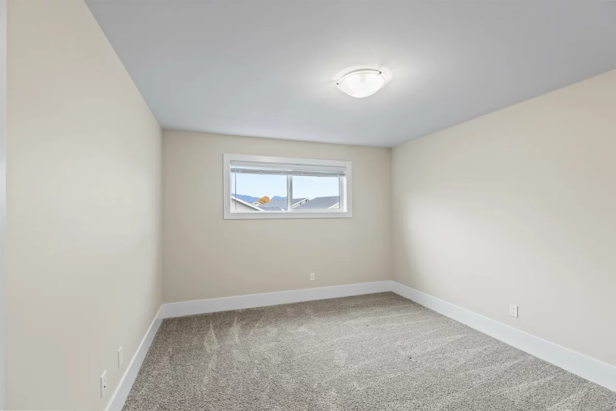 Staircase Photo of 104 46213 Hakweles Road, Chilliwack, BC