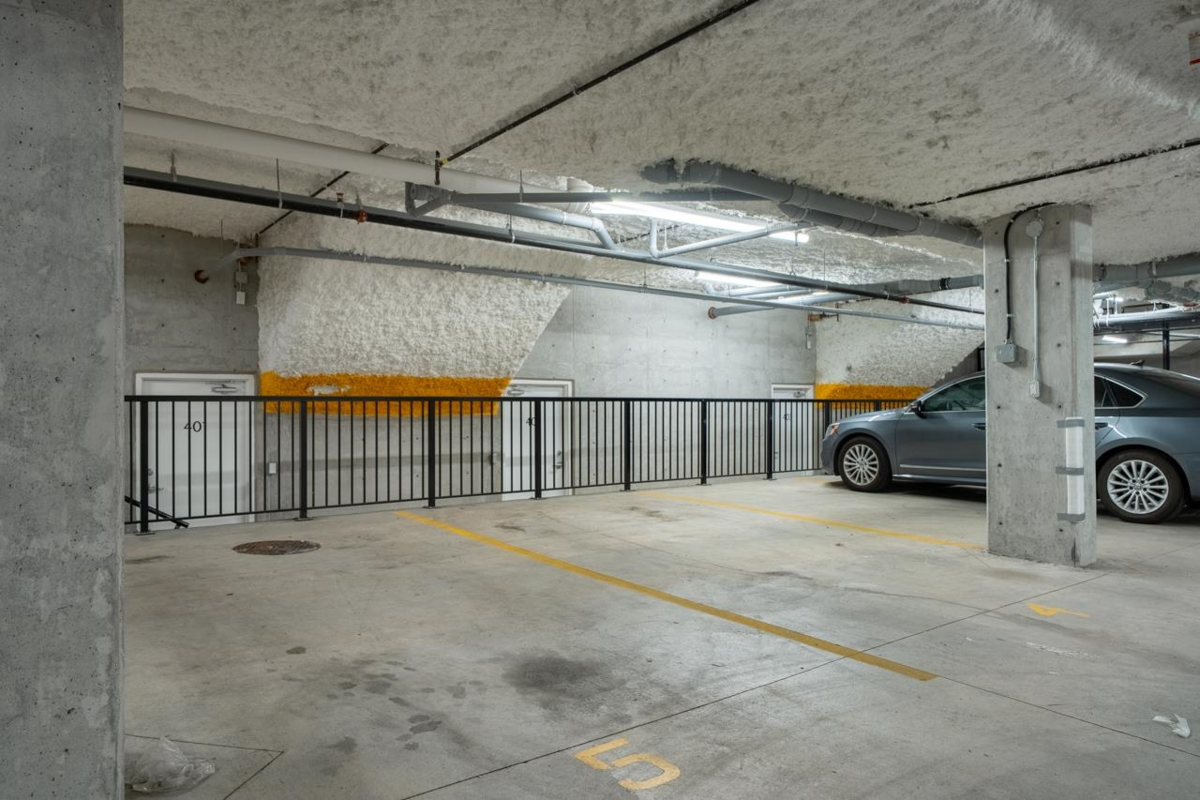 Backyard Photo of 402 6933 Arcola Street, Burnaby, BC