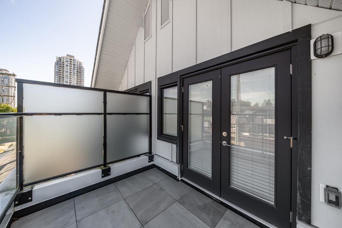Laundry Room Photo of 402 6933 Arcola Street, Burnaby, BC