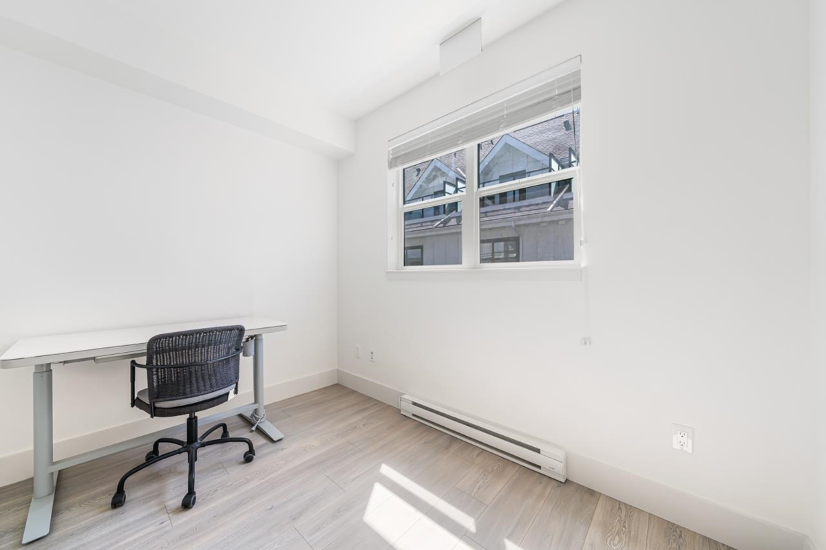 Powder Room Photo of 402 6933 Arcola Street, Burnaby, BC