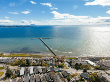 Fitness Center Photo Near 15645 Pacific Avenue, White Rock, BC