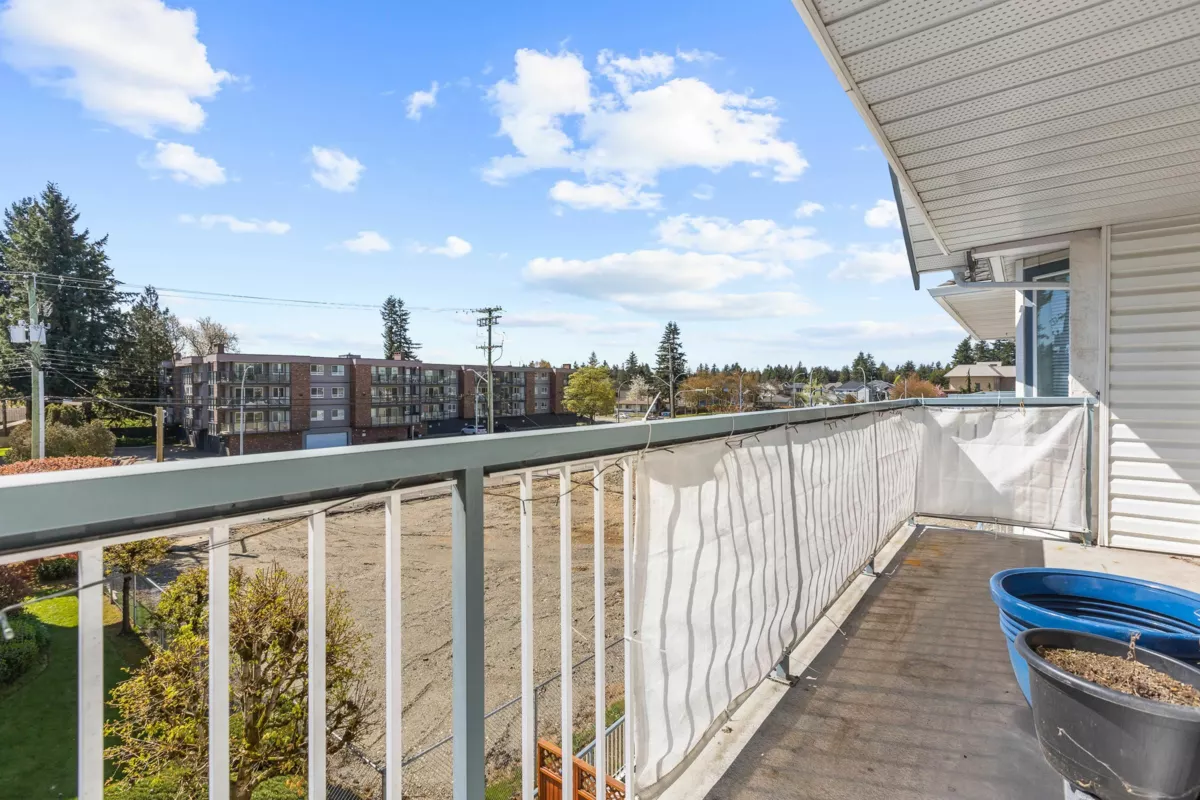 Bedroom 4 Photo of 307 2425 Church Street, Abbotsford, BC