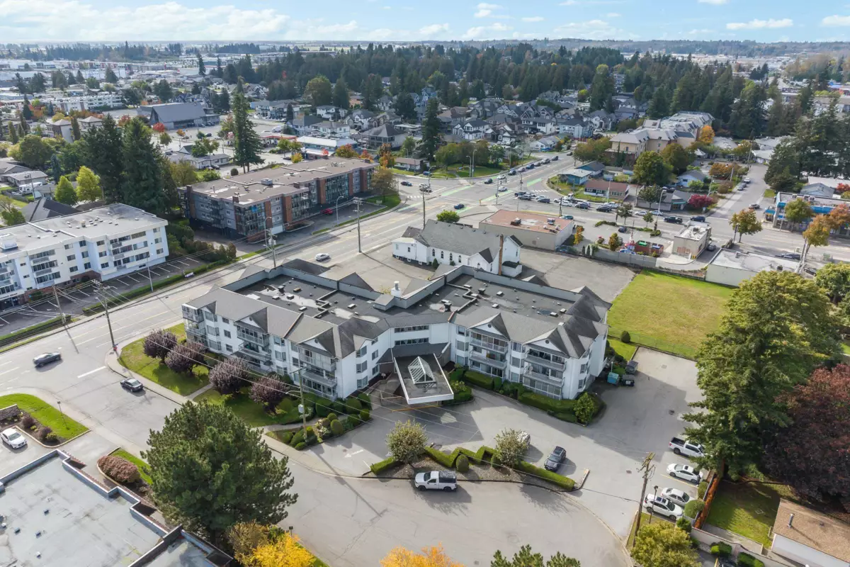 Exterior Front Photo of 307 2425 Church Street, Abbotsford, BC