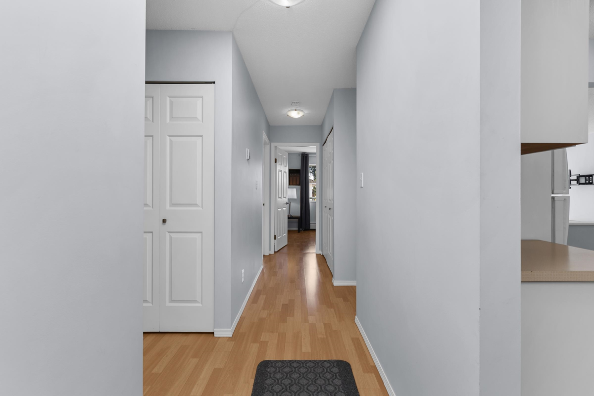 Kitchen Island Photo of 307 2425 Church Street, Abbotsford, BC