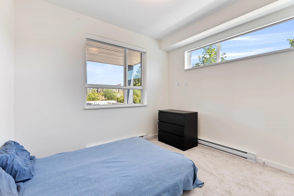 Primary Bathroom Photo of 206 7920 206 Street, Langley, BC