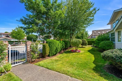 2 9163 Fleetwood Way, Surrey, BC, Surrey — Townhouse for sale