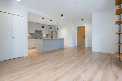 315 2493 Montrose Avenue, Abbotsford, BC, Abbotsford — Apartment/Condo for sale
