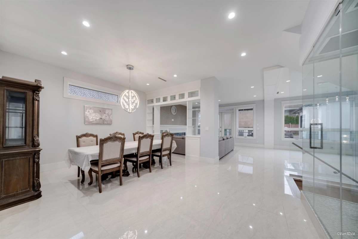 Dining Area Photo of 656 Blue Mountain Street, Coquitlam, BC