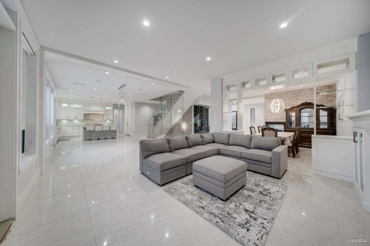 Loft / Bonus Room Photo of 656 Blue Mountain Street, Coquitlam, BC