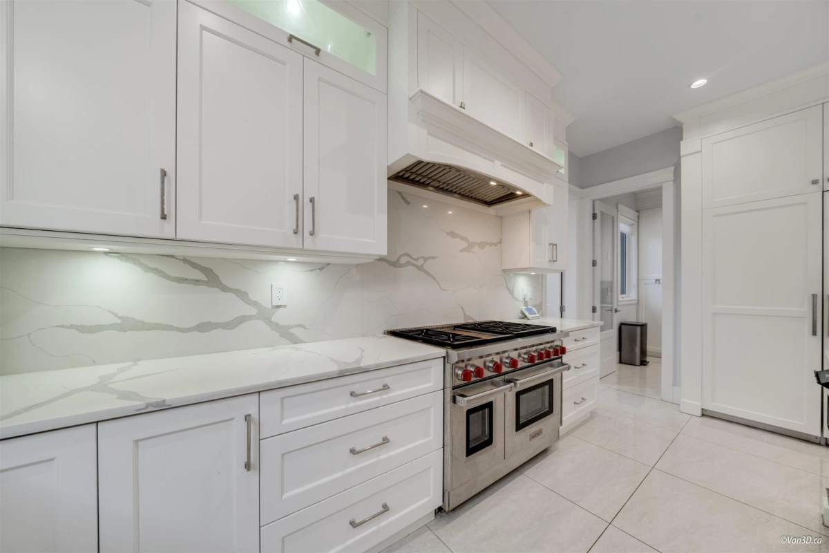 Primary Bathroom Photo of 656 Blue Mountain Street, Coquitlam, BC