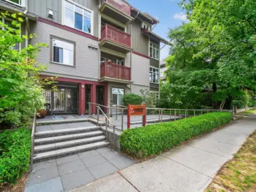 202 4272 Albert Street, Burnaby, BC, Burnaby — Apartment/Condo for sale