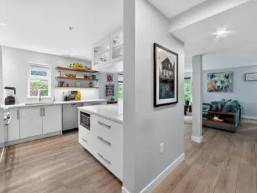 202 4272 Albert Street, Burnaby, BC, Burnaby — Apartment/Condo for sale